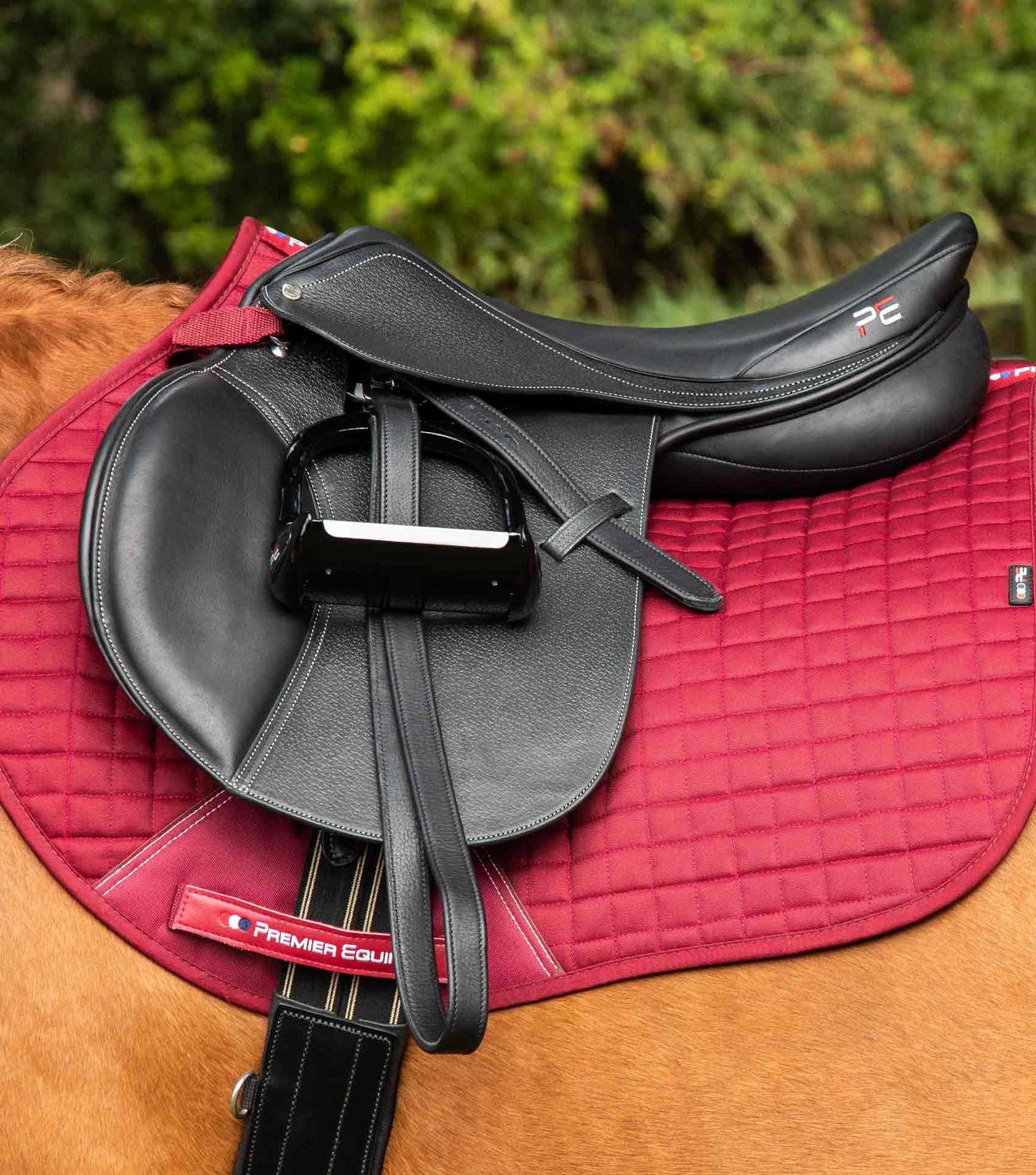 Close Contact Cotton GP/Jump Saddle Pad Black